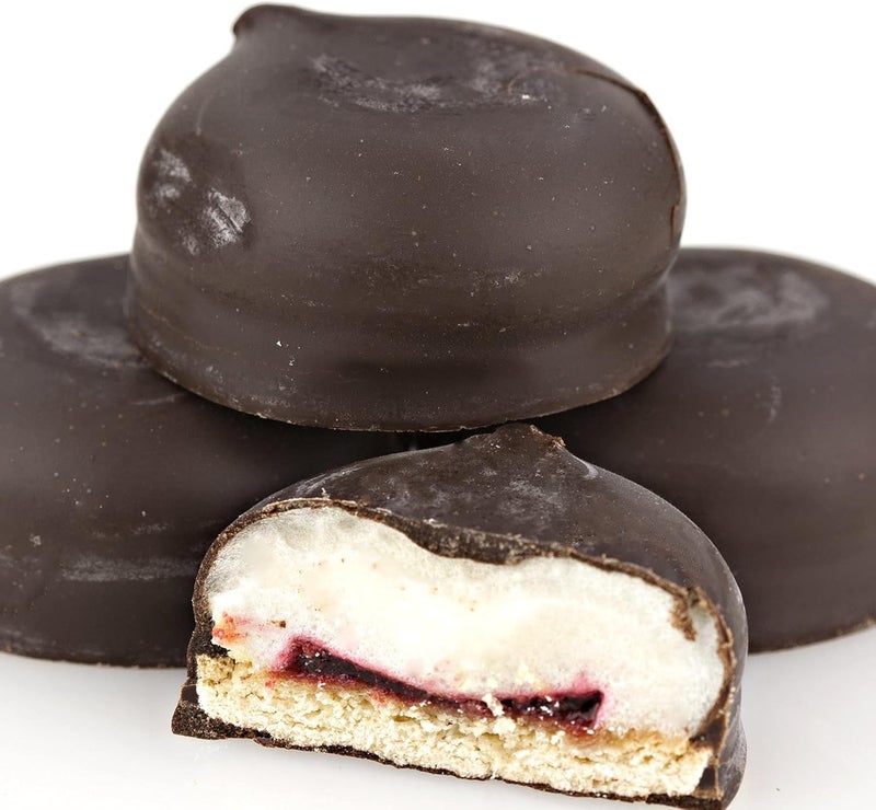 Dare Pure Chocolate Whippet Cookies with Raspberry - Image 2